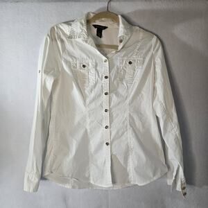 WHITE HOUSE BLACK MARKET White Long Sleeve Collar Button Up Gold Button 2 Pocket